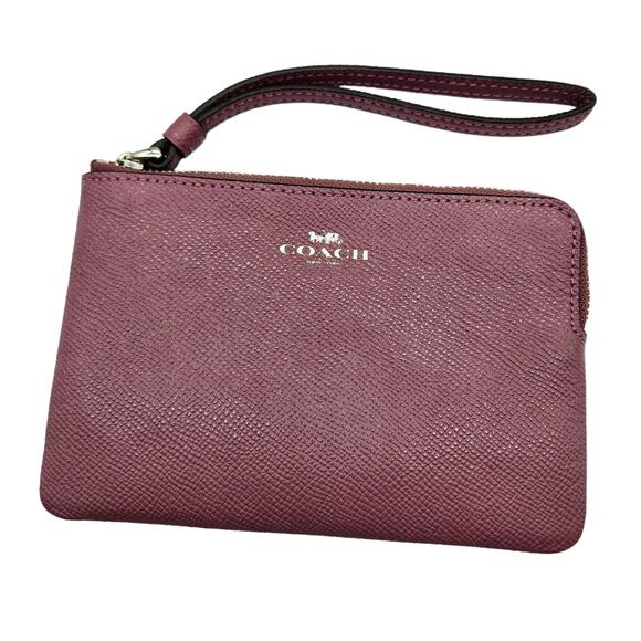 Coach Crossgrain Pebble Leather Wristlet Credit Card Holder Size 6 x 4 - Picture 1 of 5